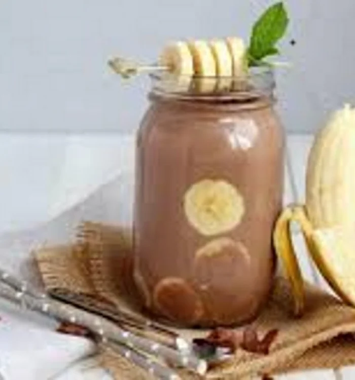 ΓΛΥΚΟ ΓΙΑΟΥΡΤΙ ΜΕ ΚΑΚΑΟ ΚΑΙ ΧΟΥΡΜΑΔΕΣ