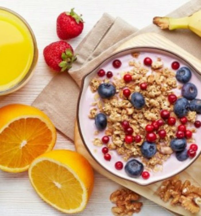 ΣΝΑΚ ΜΕ ΓΙΑΟΥΡΤΙ, ΦΡΟΥΤΑ  ΚΑΙ ΞΗΡΟΥΣ ΚΑΡΠΟΥΣ